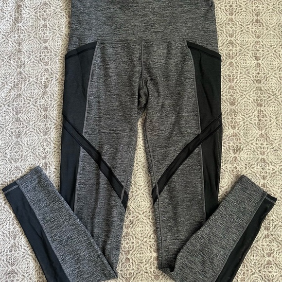 Ivivva Grey Mesh With Grace Leggings - Picture 4 of 8